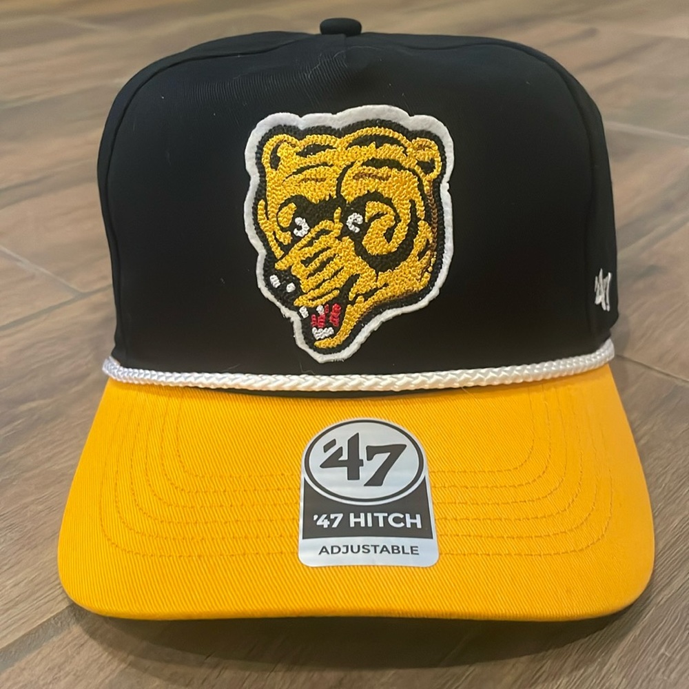 NWT ‘47 Boston Bruins Hat
